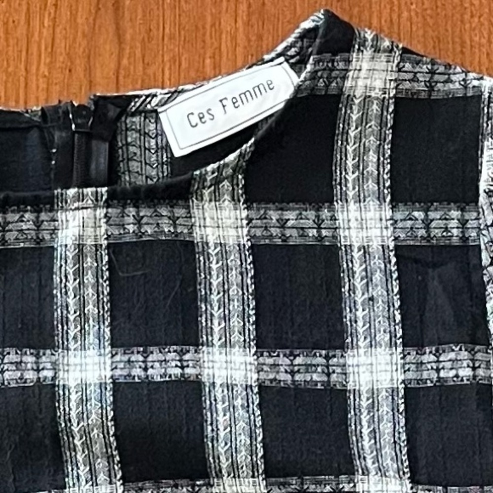 🖤 Ces Femme Plaid Ruffle Sleeve Shift Dress – Black & White, Size S - Picture 5 of 7